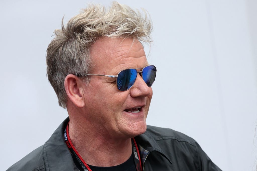 Megszületett Gordon Ramsay hatodik gyereke, azt írta: „három fiú, három lány, kész”