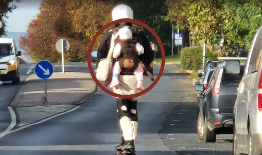 Több videón is felbukkan a kisbabával a hátán 50-nel száguldó budaörsi rolleres