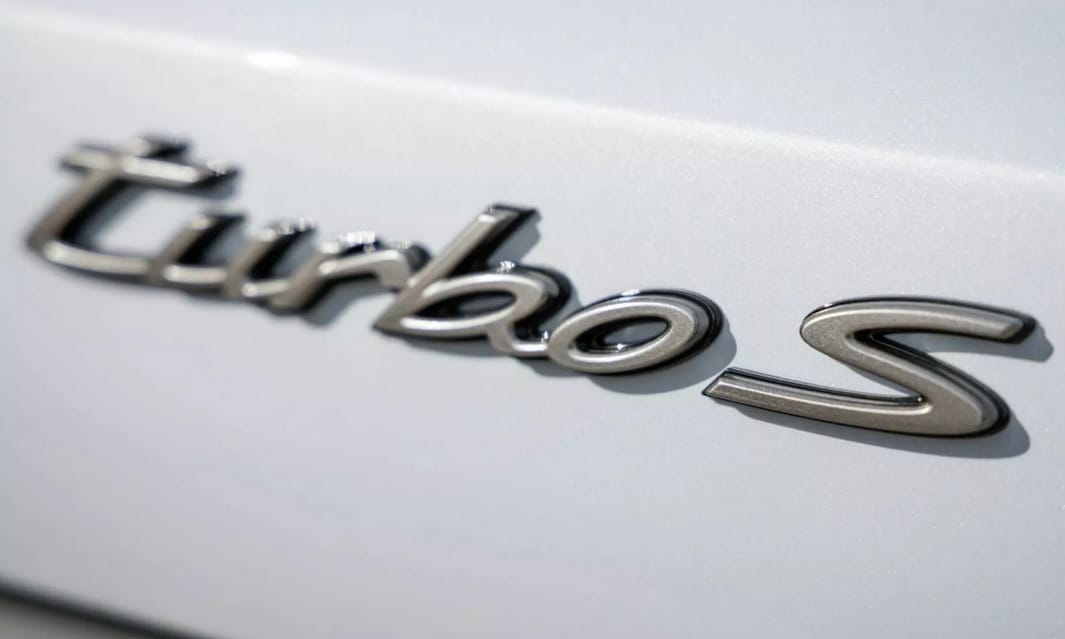 Videón a valaha készült legerősebb Porsche Panamera elképesztő rekordja