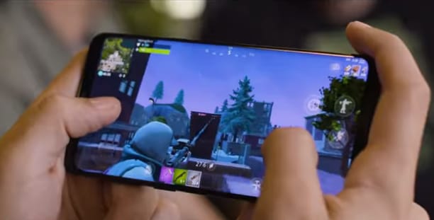 Ugye, ugye? Lehet, hogy jobb lett volna beengedni a Fortnite-ot a Google Playbe