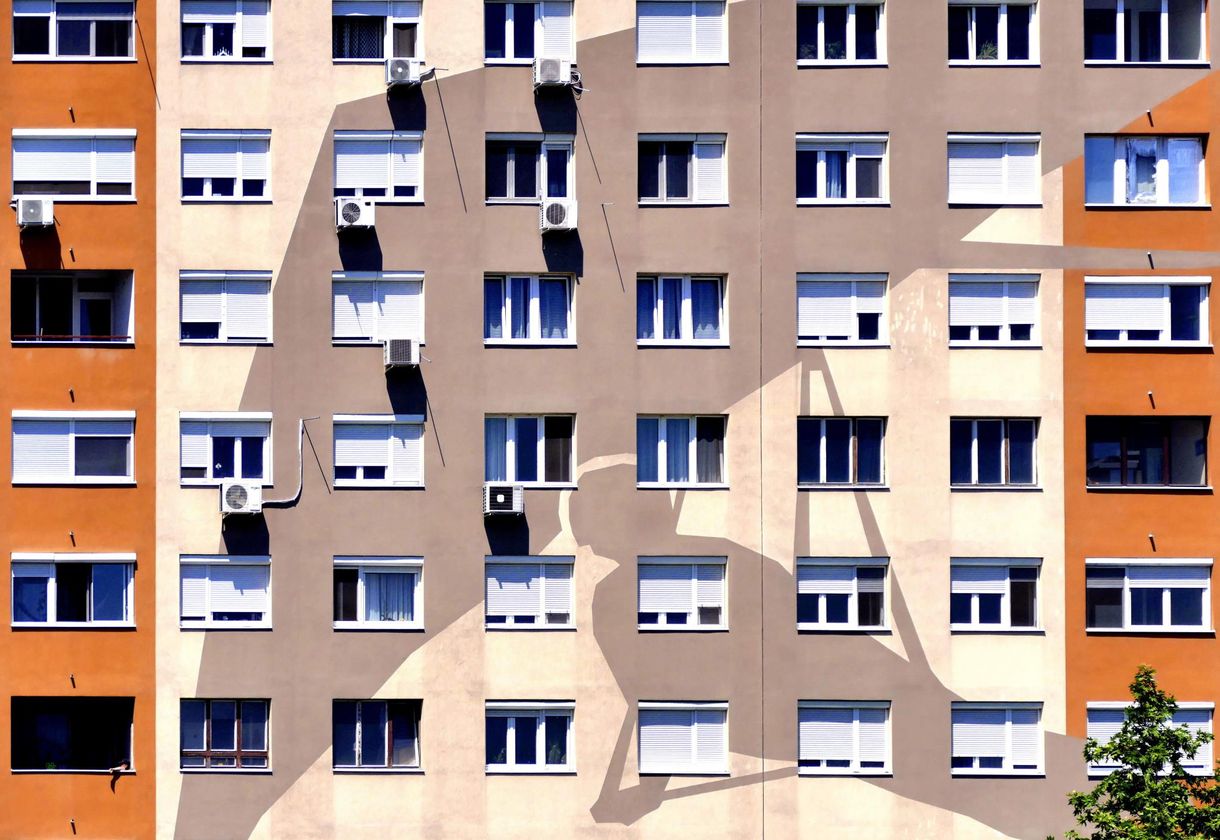 Az újépítésű ingatlanok és a panellakások drágultak a legjobban Magyarországon