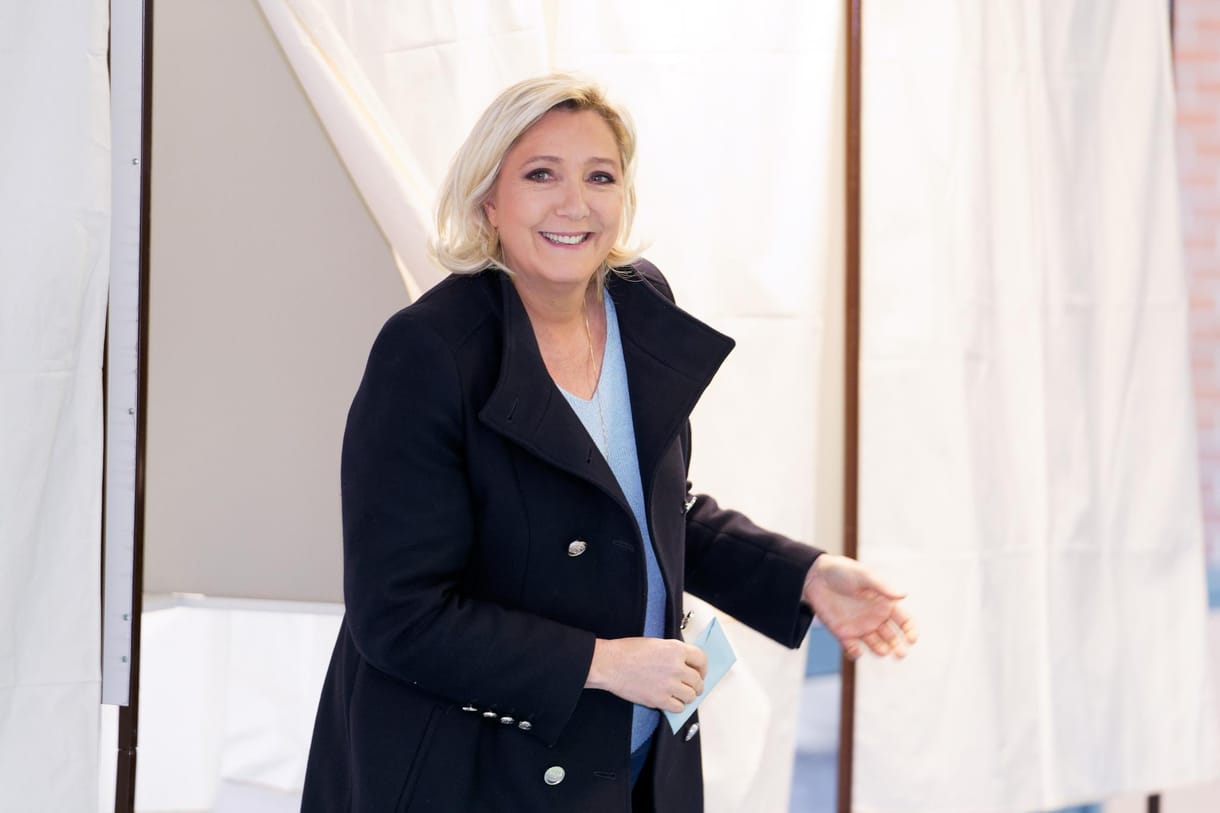 Franceinfo: Októberben Orbánhoz látogat a francia szélsőjobb jelöltje, Marine Le Pen