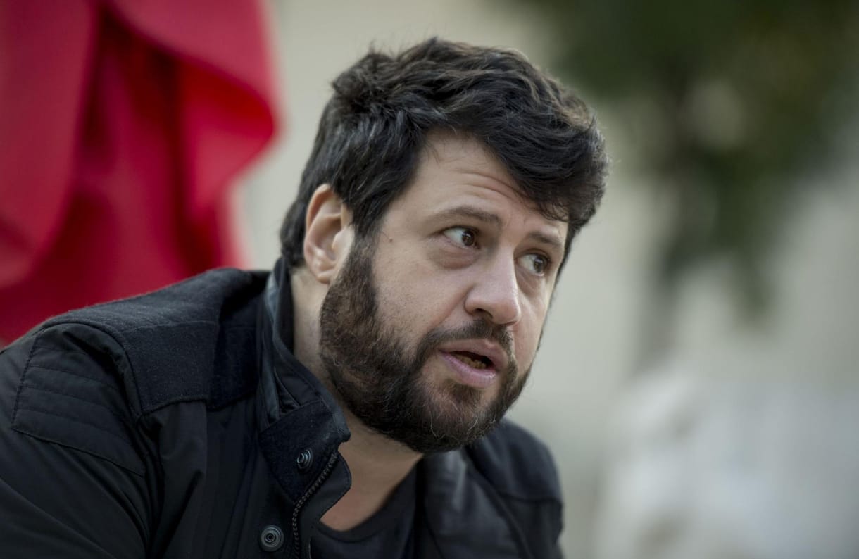 Puzsér Róbert: Új centrista politikát!