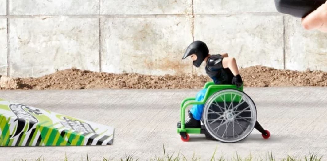 Távirányítós kerekesszék-játékot dobott piacra a Hot Wheels