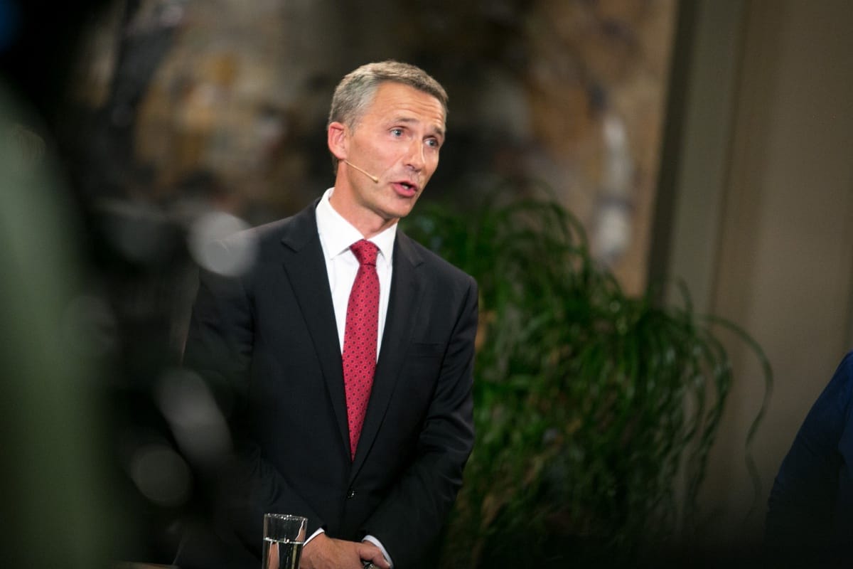 A NATO és Oroszország beszélgetnek