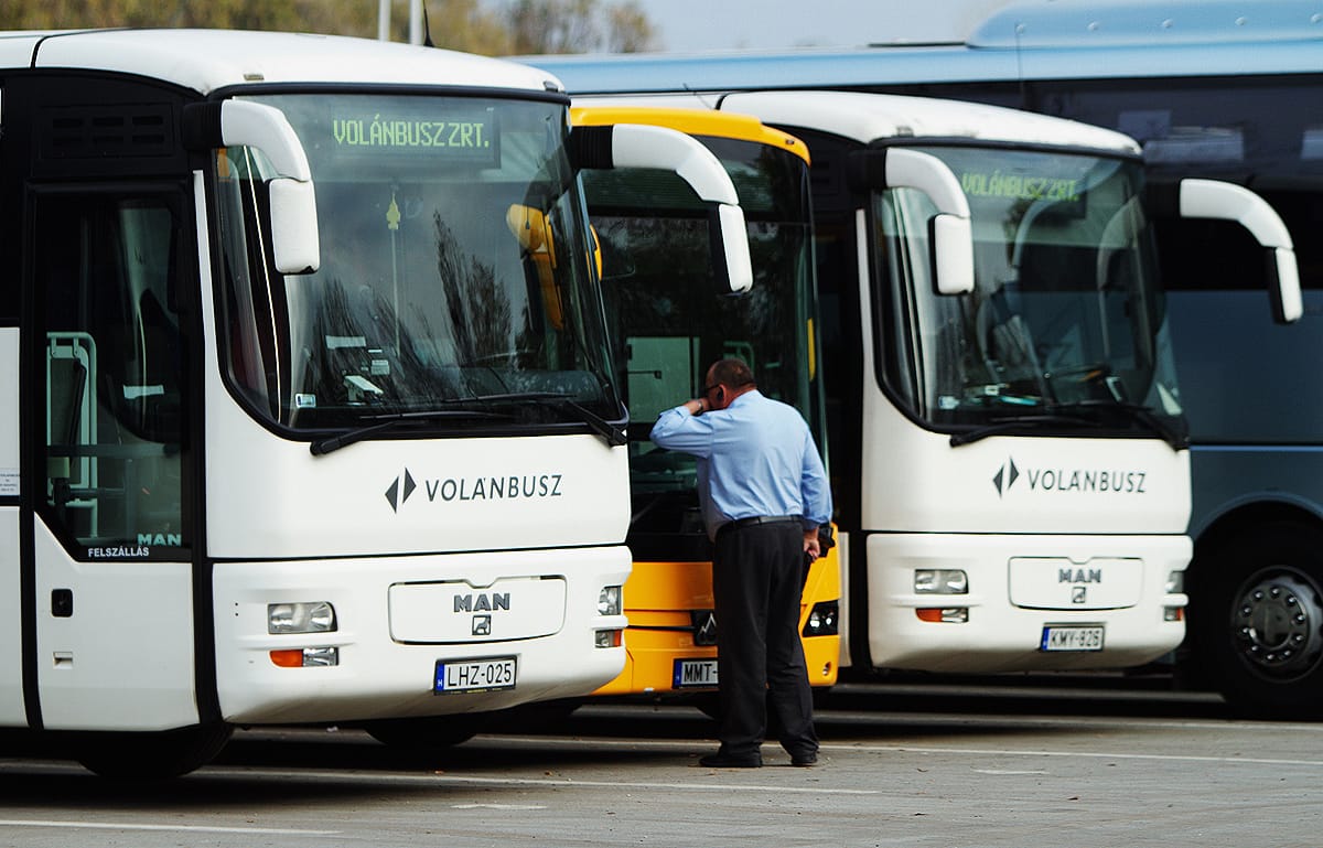 És akkor eldurrant a buszosok agya