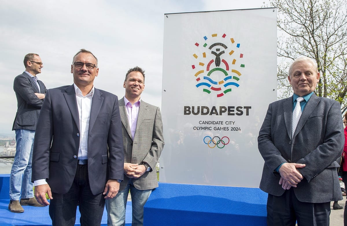 A nap, amikor Szijjártó Péter rekordot döntött nonszenszezéssel