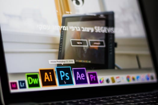 Új funkciót kapott a Photoshop, a mesterséges intelligencia áll mögötte