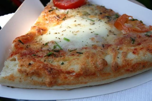 Tudja, hány fokosnak kellene lennie a házhoz rendelt pizzának?