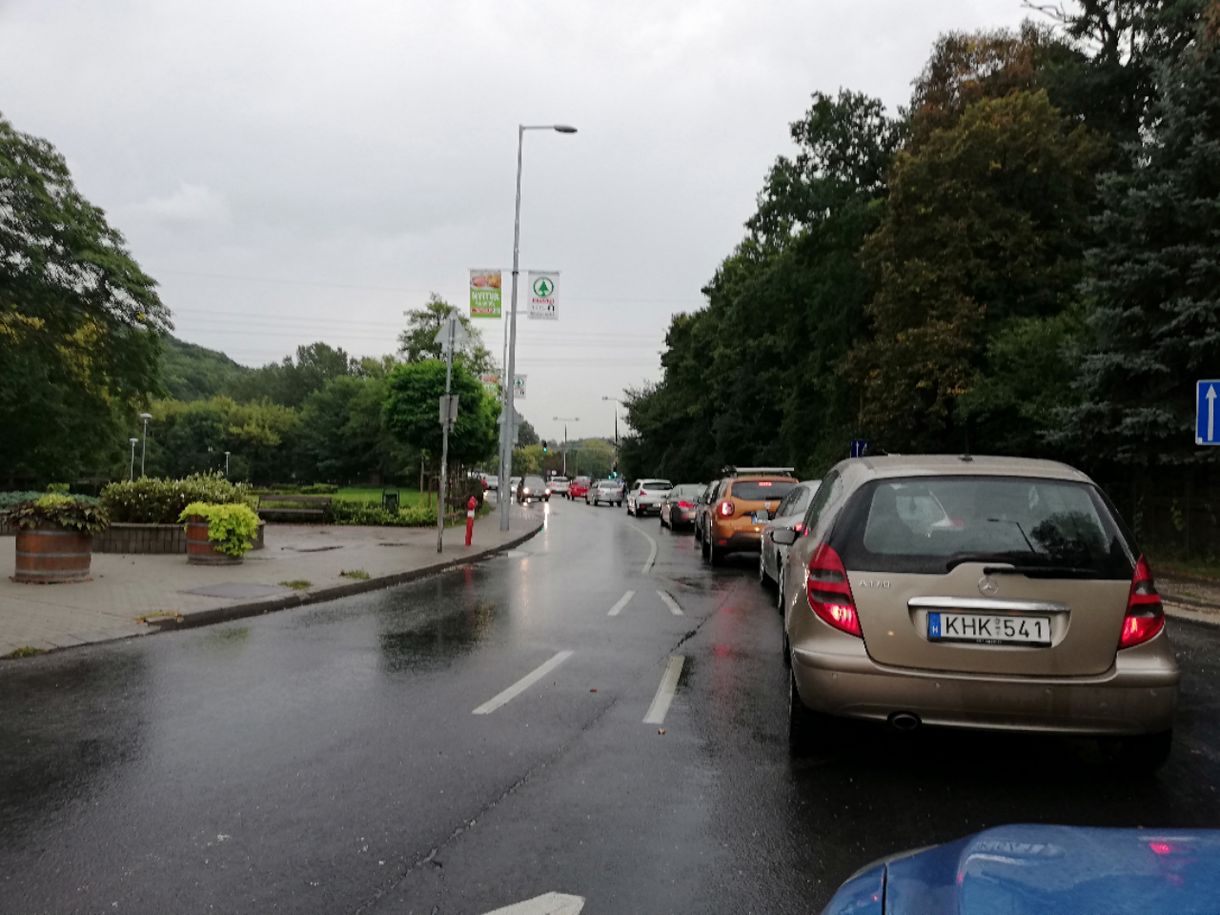 Hűvös, szeles napunk lesz eső nélkül
