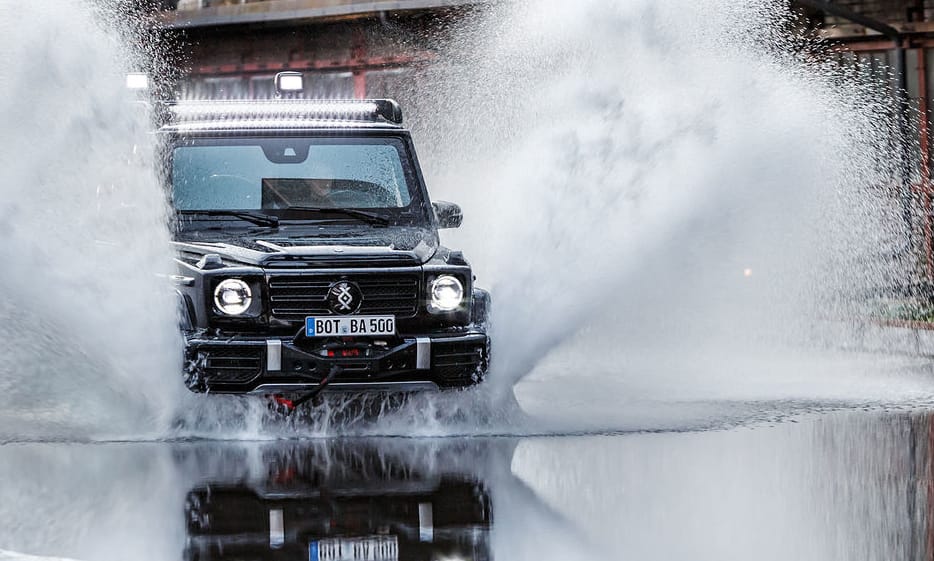 Robbantások ellen is véd a páncélozott új Mercedes G-osztály