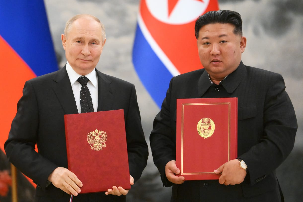 Az állami duma előtt a javaslat, amellyel katonai szövetségre lép Oroszország és Észak-Korea