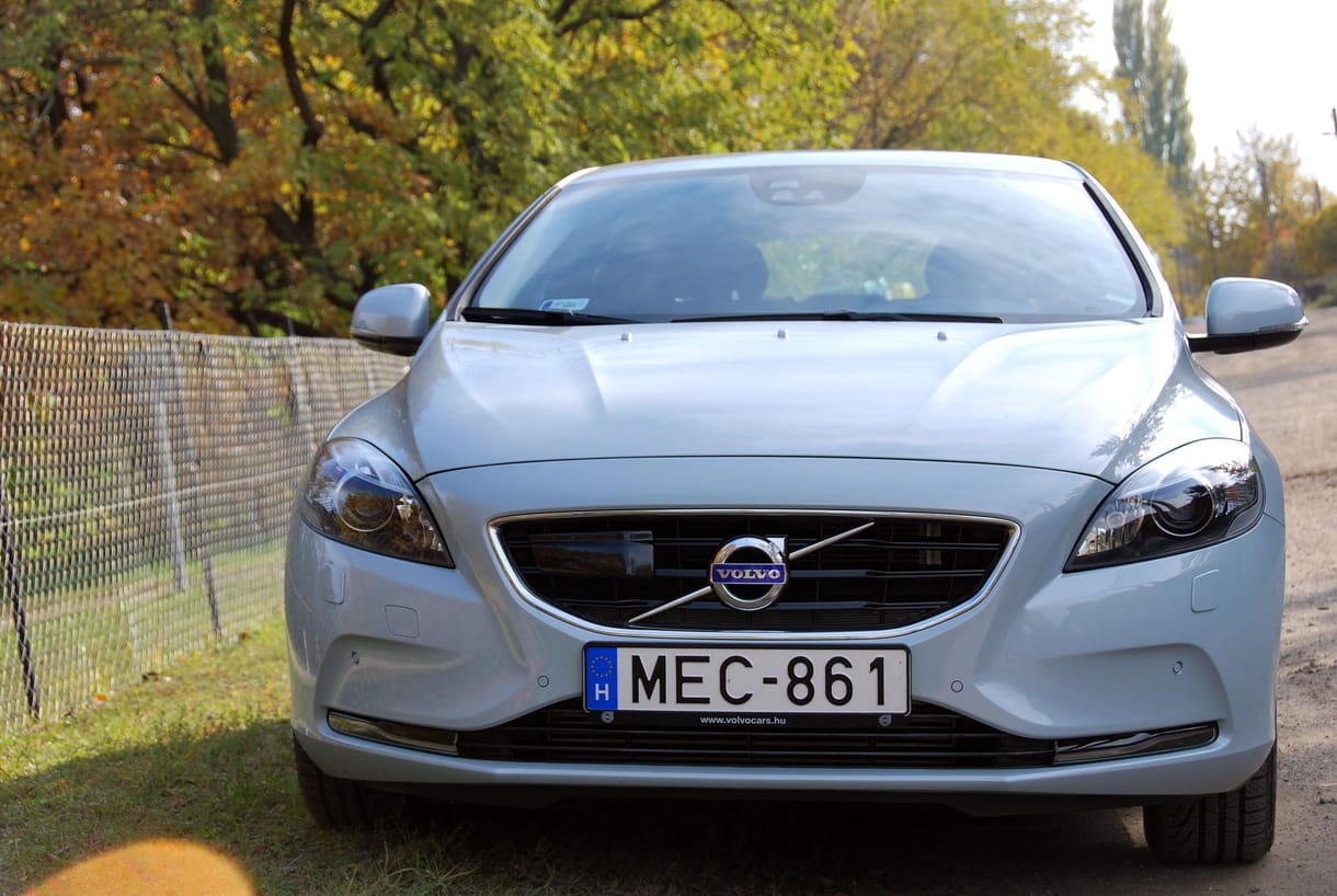 Volvo V40