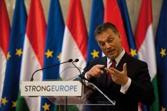 Orbánt a médiatörvény visszavonására szólítják fel az európai szocialisták