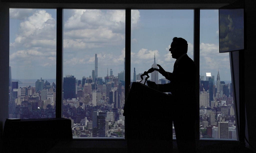 Vészhelyzetet hirdetett a lövöldözések miatt New York kormányzója
