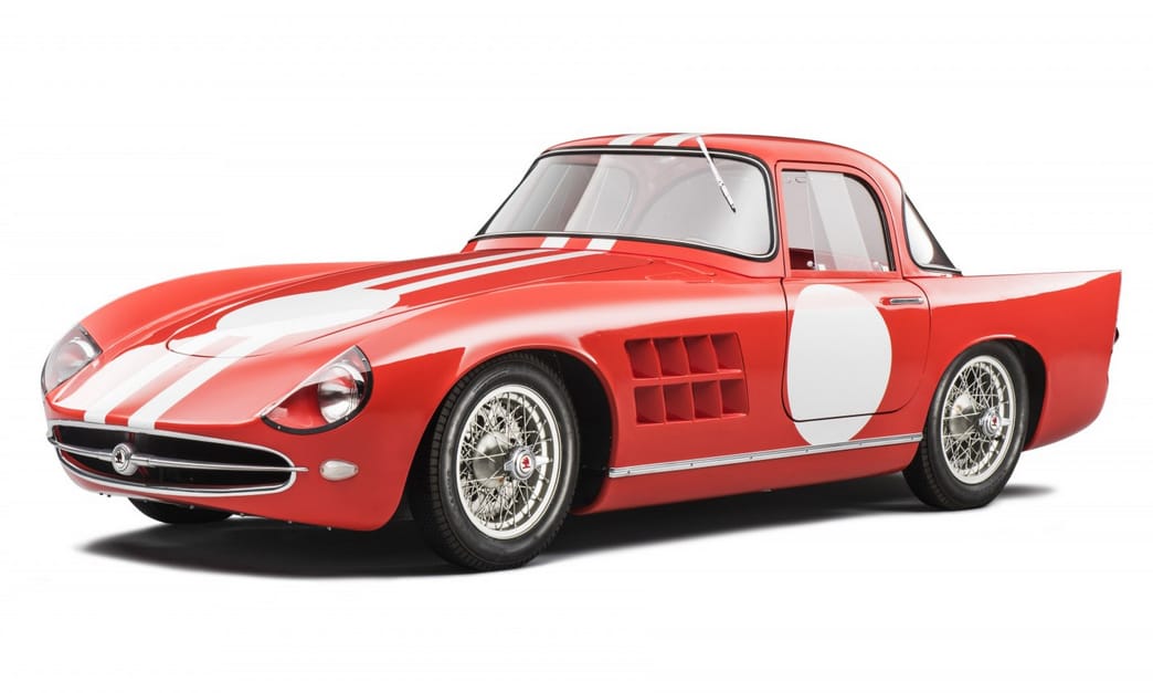 A Skoda feltámasztotta Ferrari hangulatú régi sportkocsiját