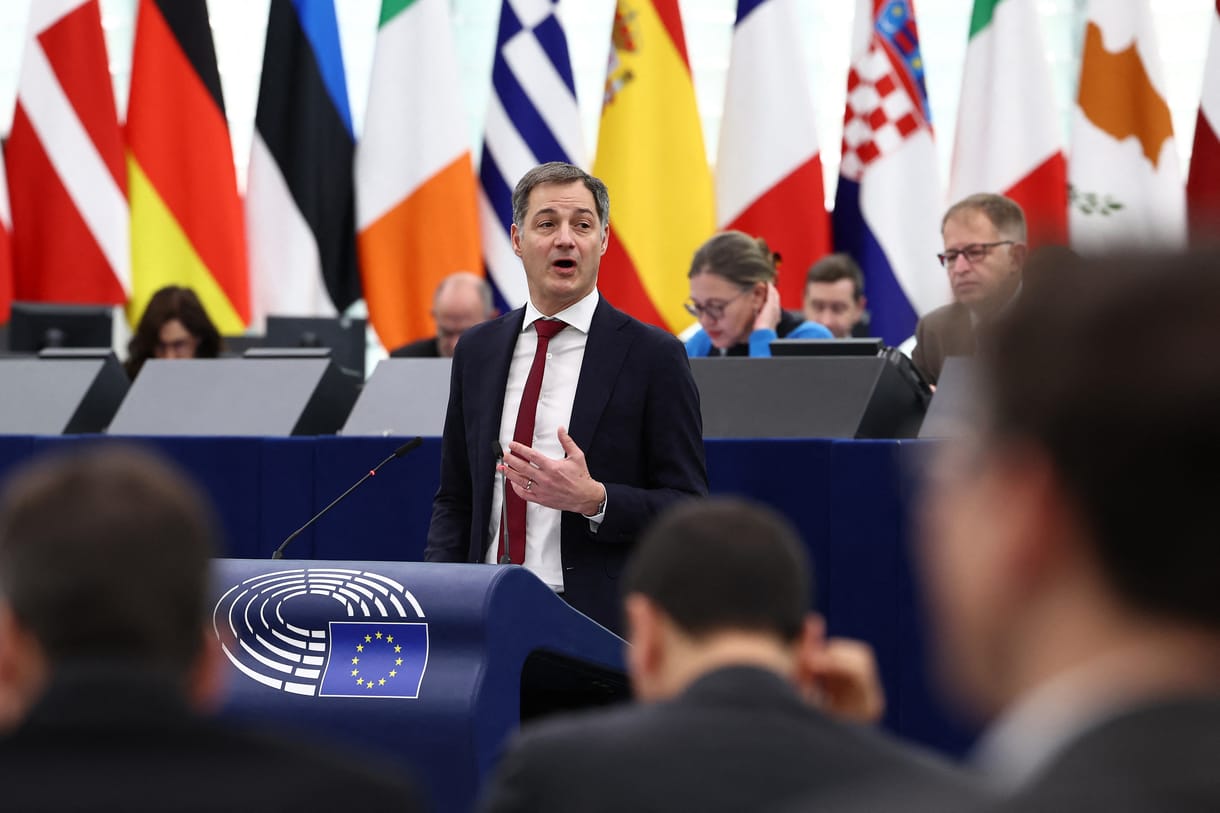 „Az elnökség nem azt jelenti, hogy te vagy Európa főnöke” – szúrta oda Orbánnak a belga előd