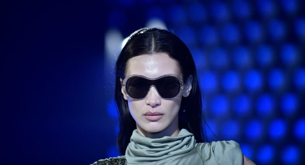 Évekig minden reggelét hisztérikus sírással kezdte Bella Hadid, de most már beszél róla