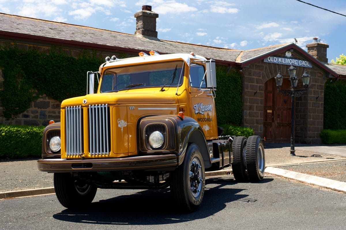 Igazi különlegesség ez az oldtimer kamion - képek