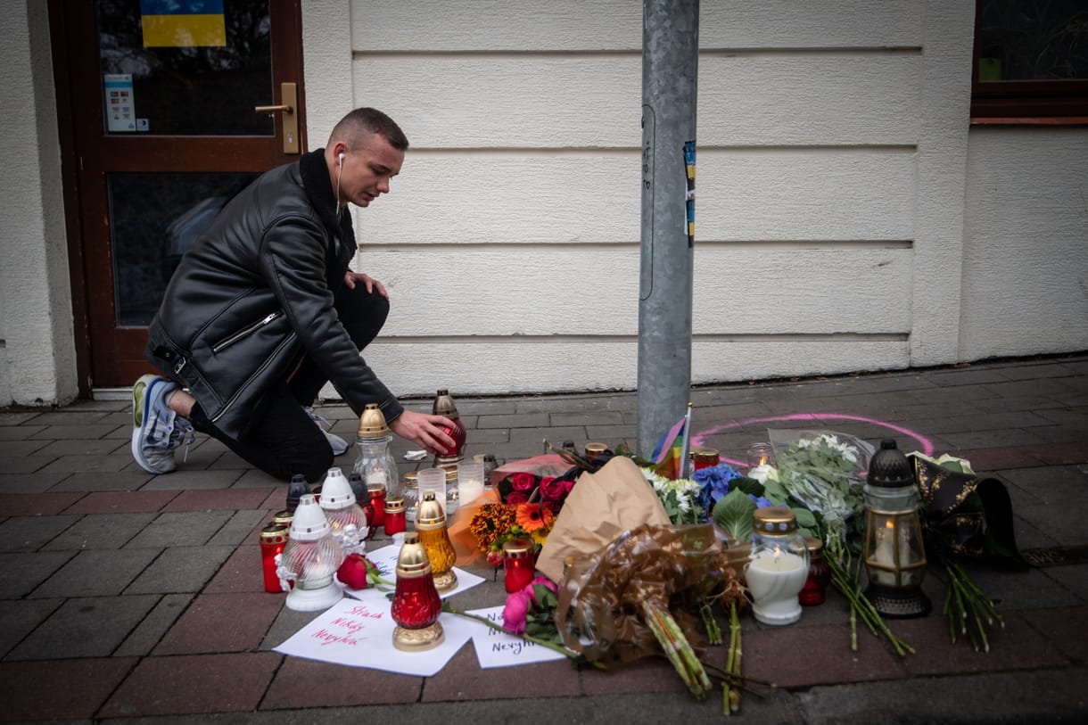 Szlovák rendőrség: Terrorcselekménynek tekintik a melegbárnál történt kettős gyilkosság