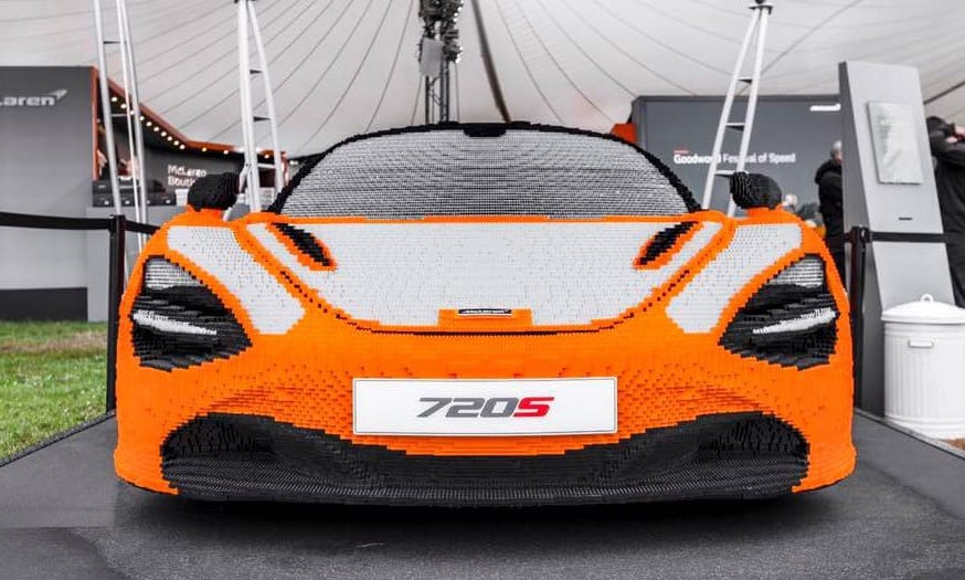 Nem gyerekjáték: 280 ezer Lego kockából álló McLaren sportkocsi