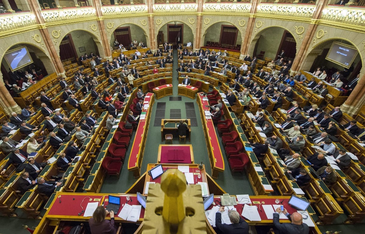 Kövér szerint Szél Bernadett egy óvodás képességeit is alulmúlja