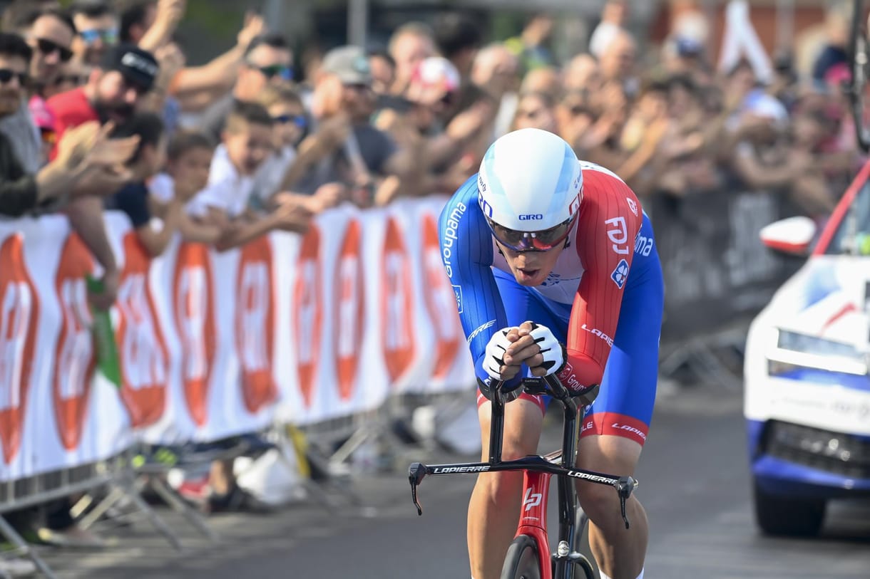 Giro d'Italia: Valter Attila a negyedik helyen ért célba