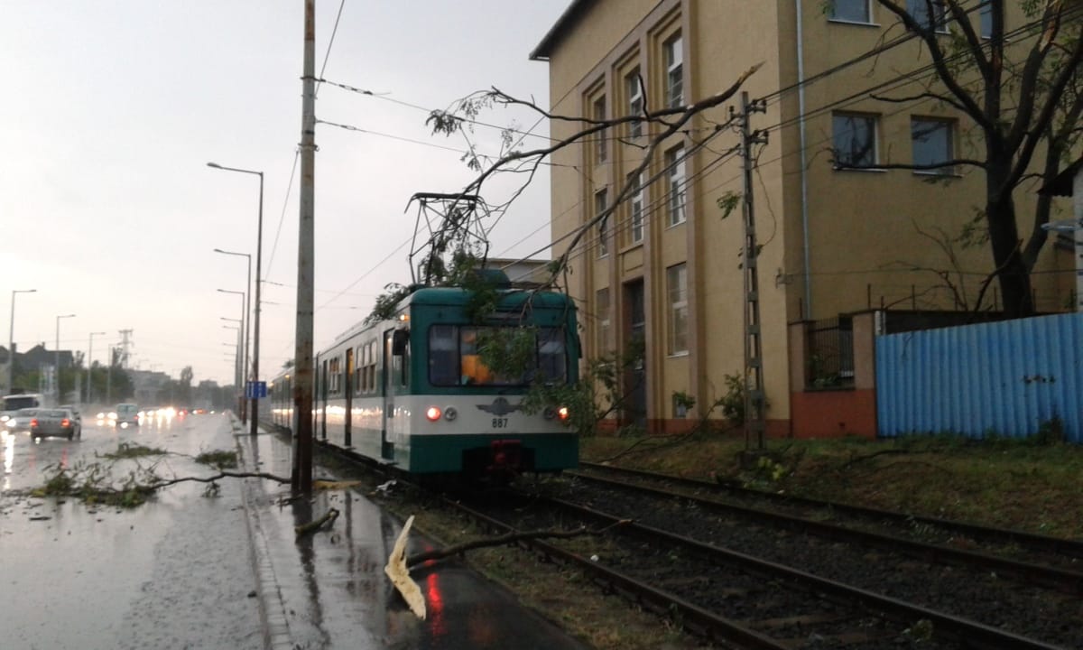 Hazavágott a vihar több BKK-járatot – tájékozódjon, mielőtt útnak indul!