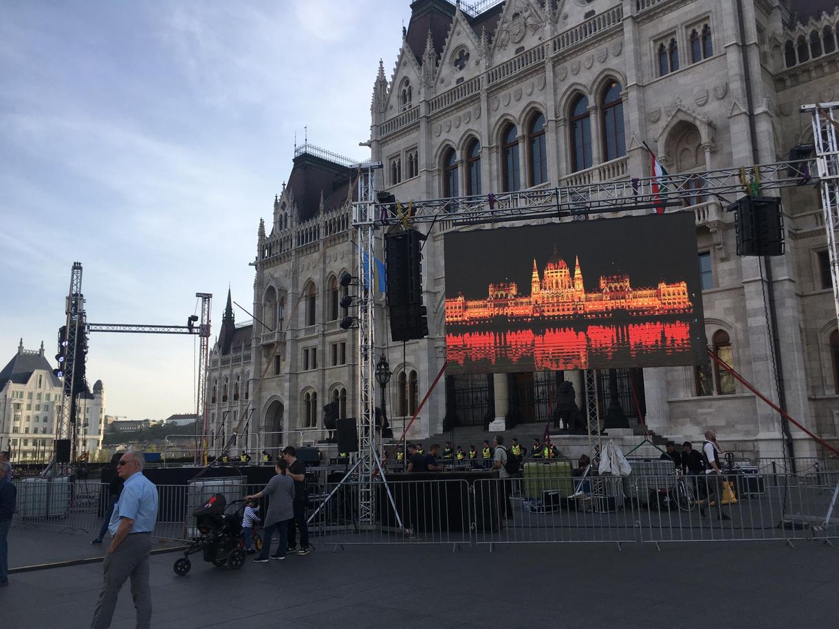 Itt a Kossuth téri tüntetés szónokainak névsora