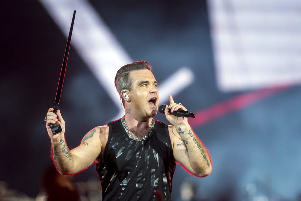 Tragikomédia és tűzijáték – Robbie Williams Budapesten