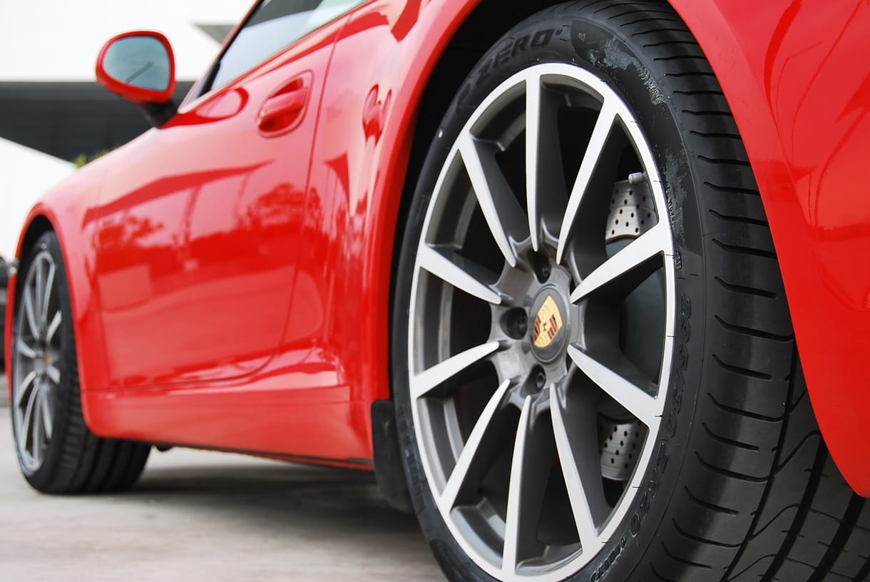 Porsche 911 teszt: nem sikerült 302-vel menni