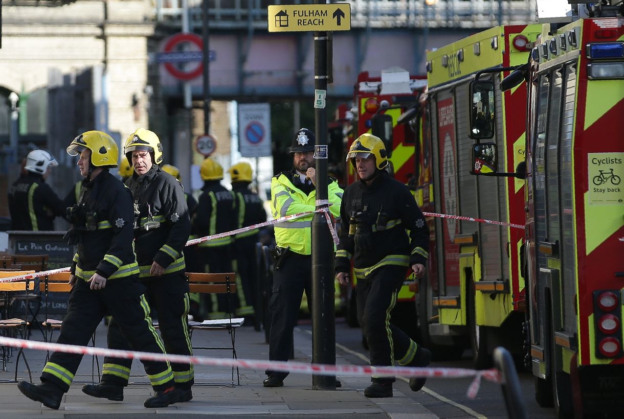 Londoni metrórobbantás: elkapták a harmadik gyanúsítottat, egy 25 éves férfit