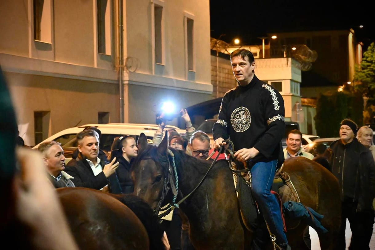 Kiengedte a Fidesz a börtönből Budaházyt, ezzel potenciális riválist is kreált Toroczkainak