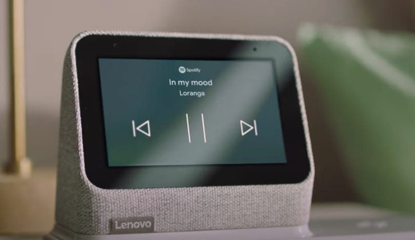 A telefonját is feltöltheti a Lenovo új ébresztőórájával