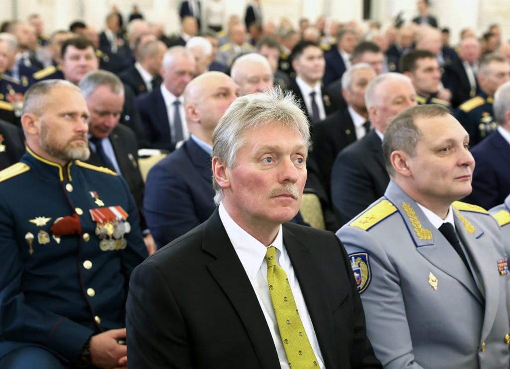 Kreml-szóvivő: Kudarcra vannak ítélve az Ukrajnába pumpált dollár tízmilliárdok