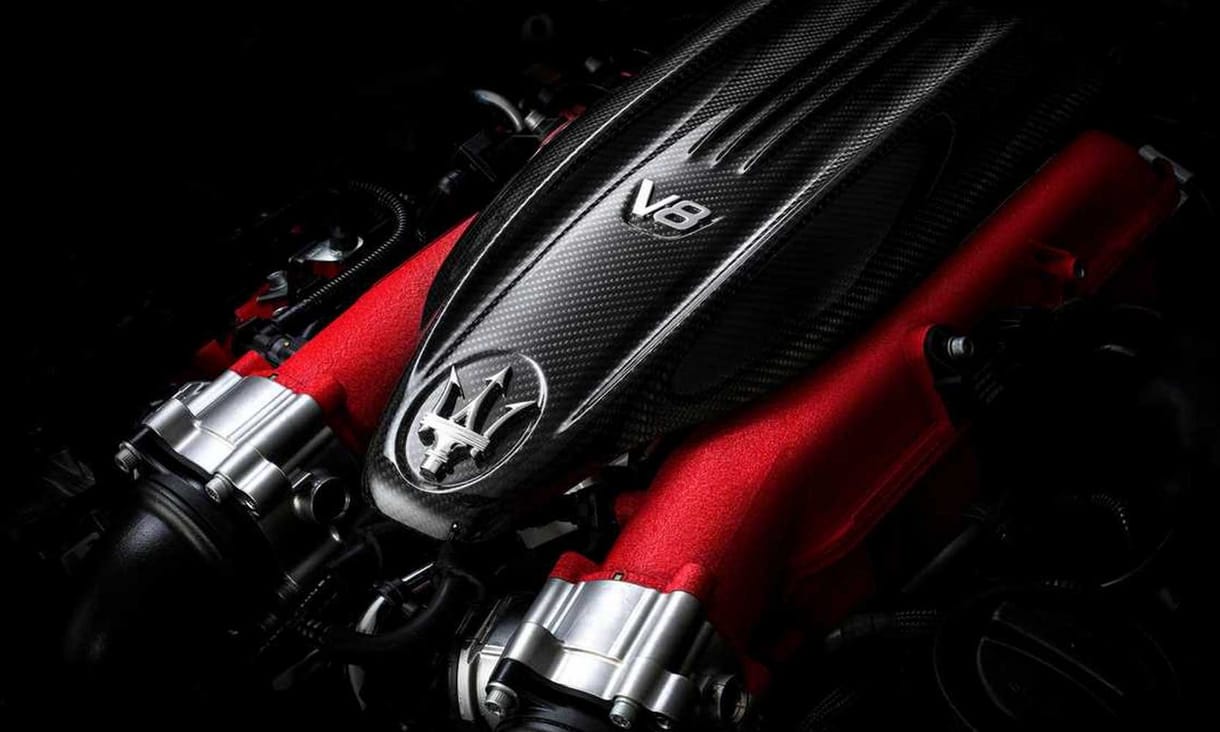 Búcsúzik a Maserati remek V8-as motorja, irány a villany