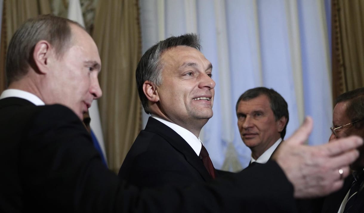 Az orbáni pávatánc bizonyítéka: hitet tett a kormány az EU mellett ,és érzékelik az orosz fenyegetést