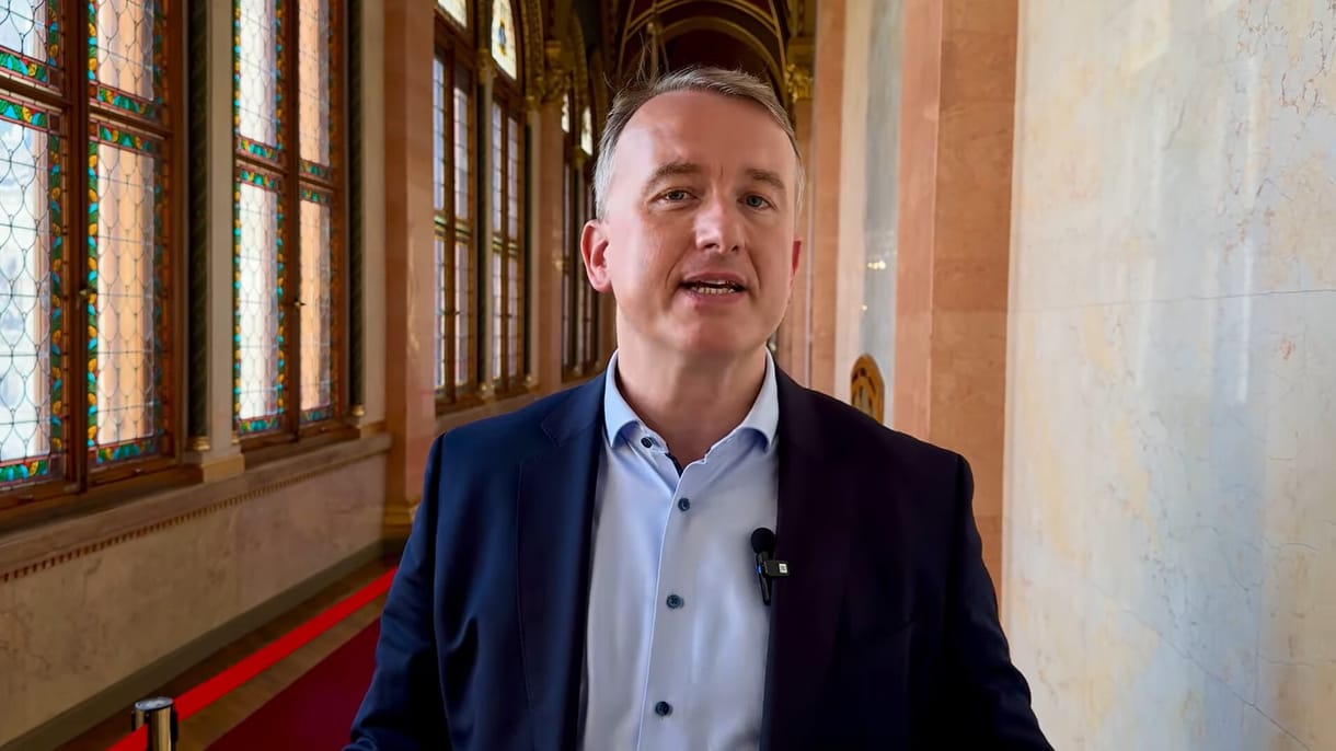 A parlament fideszes többsége leszavazta a DK javaslatát a családon belüli erőszak áldozatainak védelméről