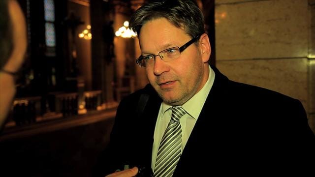 Megkérdeztük a kormánypártiakat, megszavazzák-e a megszorítást