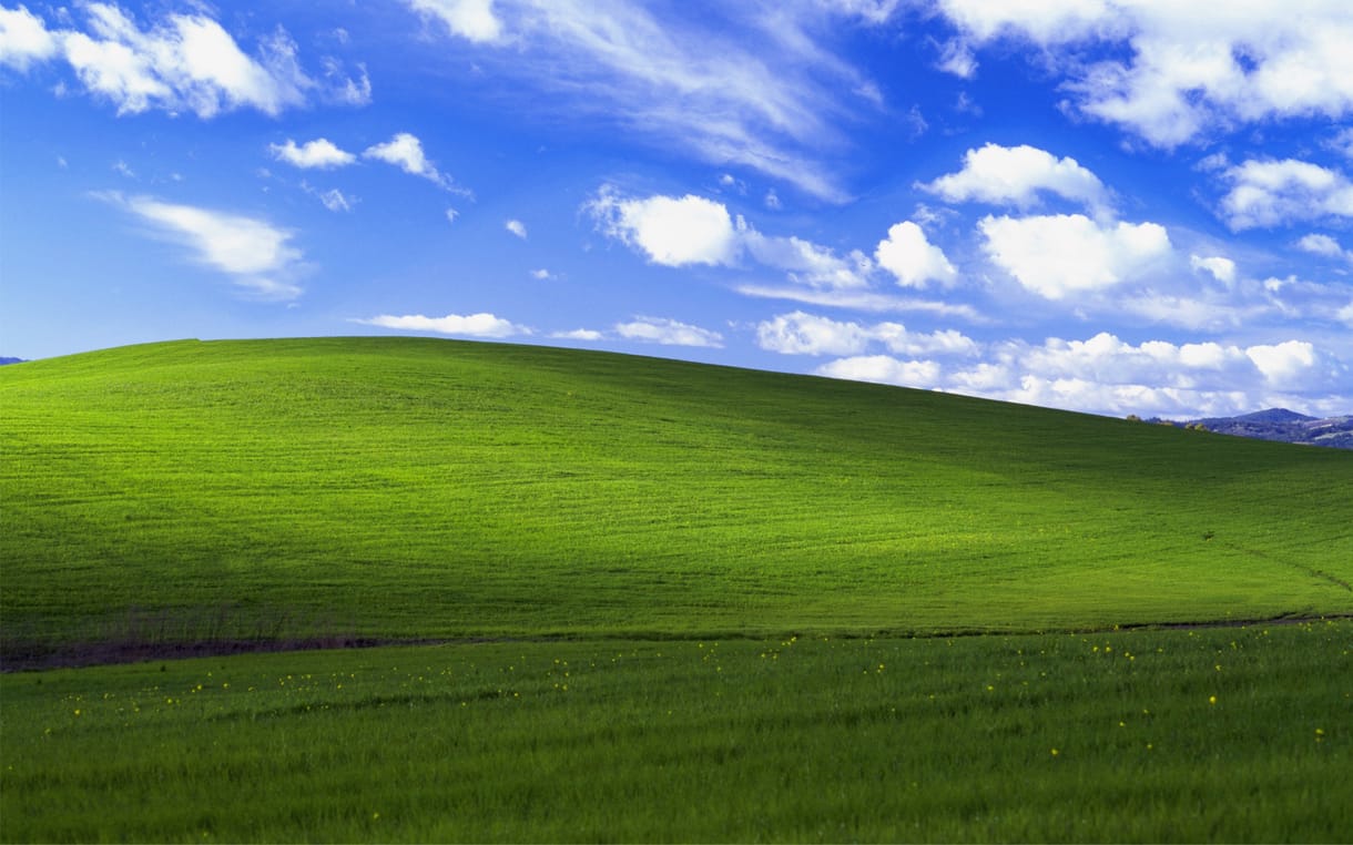 Emlékszik a Windows XP ikonikus háttérképére? A fotós most csinált 3 új képet telefonokra