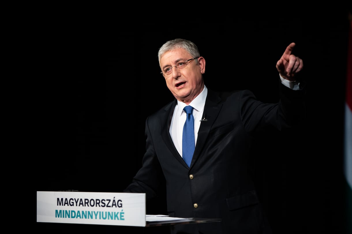 Orbán Viktor magasságán gúnyolódik Gyurcsány Ferenc a kampányhajrában