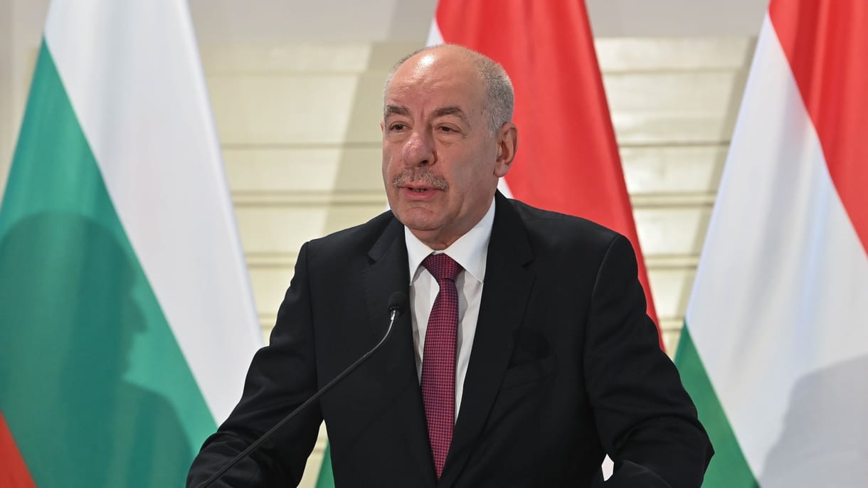 Sulyok Tamás is részt vesz a pápa temetésén