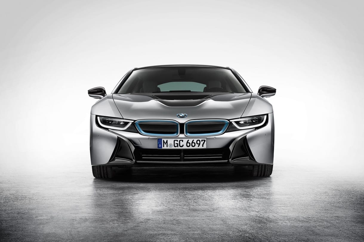 Előre elkapkodták a negyvenmilliós BMW i8-akat