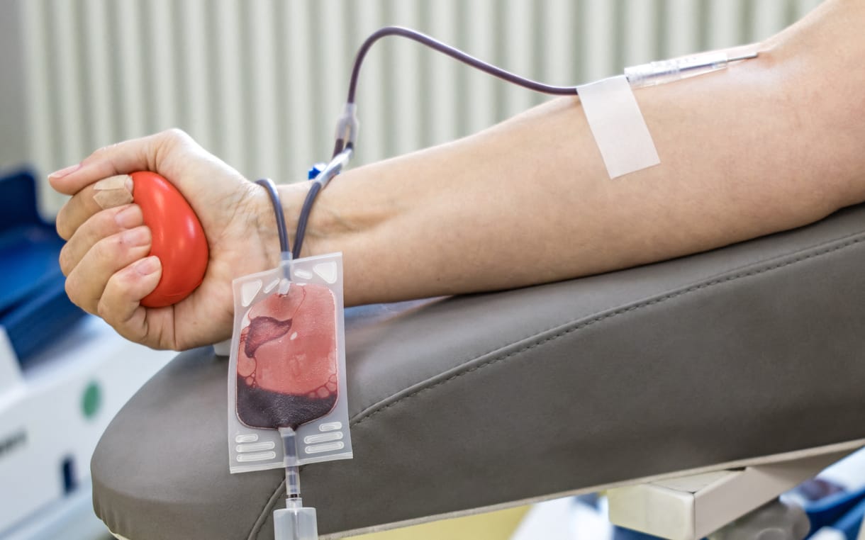 Fény derült a rendszeres véradás újabb pozitív hatására – mások mellett a saját egészségén is segíthet vele