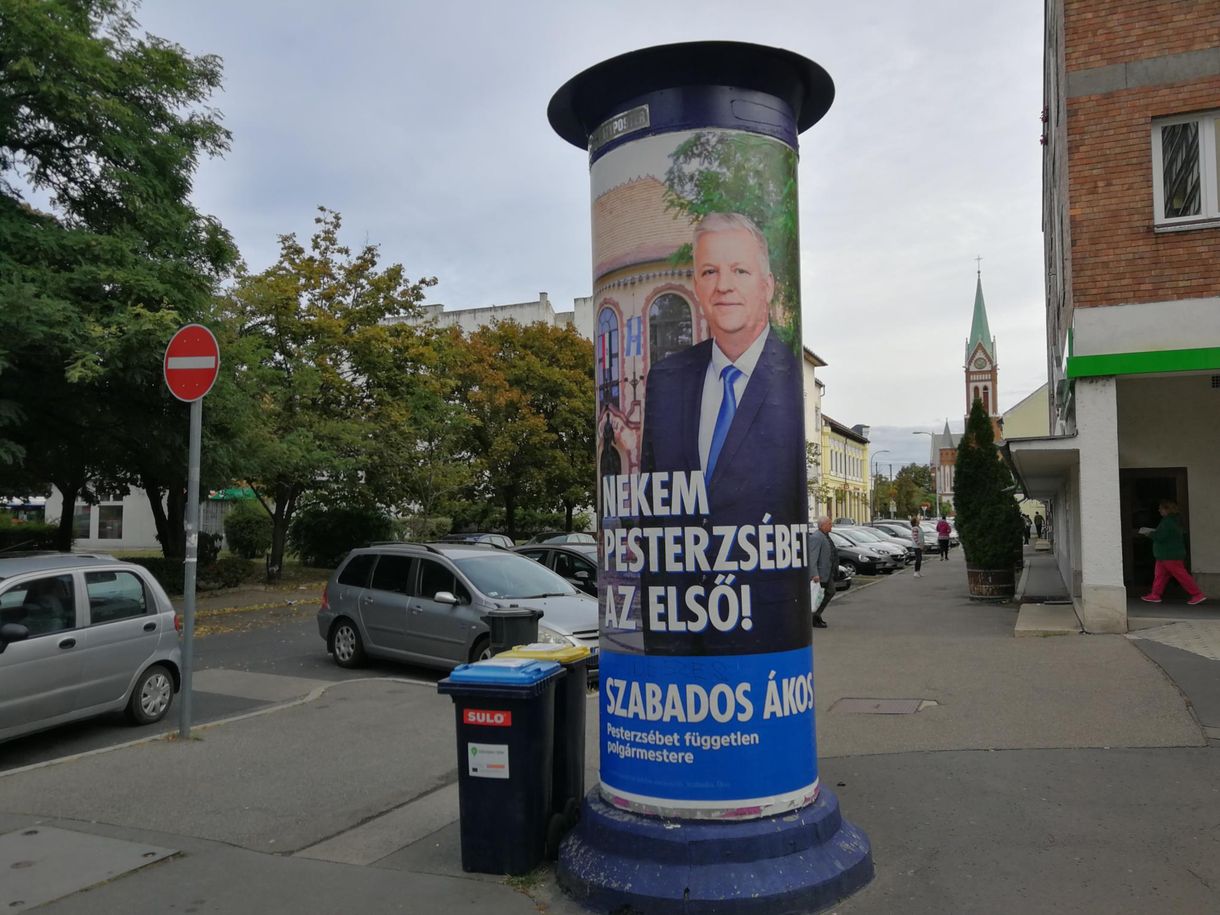 Összefogás Pesterzsébeten: közösen szavazták meg fizetésemelésüket a Fideszes, MSZP-s és ex-DK-s képviselők