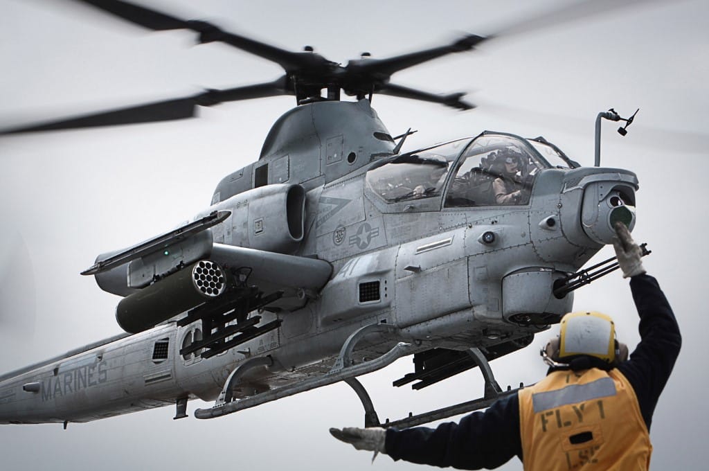 Csehország amerikai katonai helikoptereket vásárol
