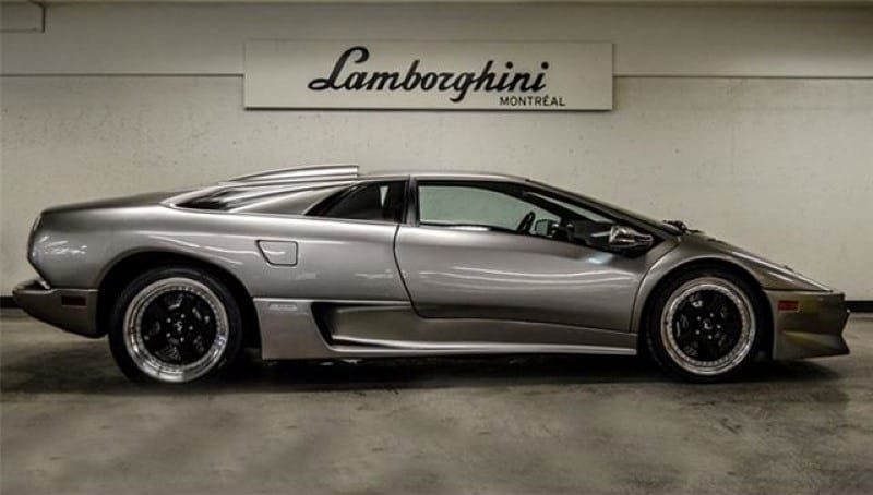 Eladó a Lamborghini, amire úgy vigyáztak, mint a hímes tojásra