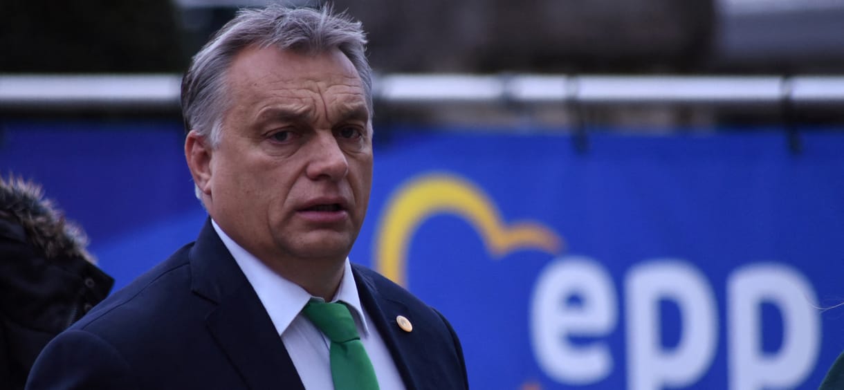 A Néppárt megszavazta az új eljárási szabályokat, a Fidesz kilép