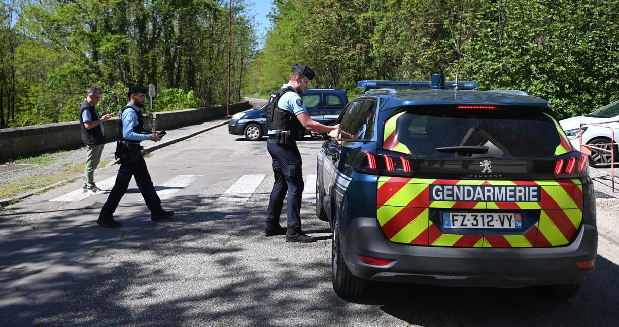 Feladta magát Olaszországban a férfi, aki halálra késelt egy muszlim férfit egy francia mecsetben