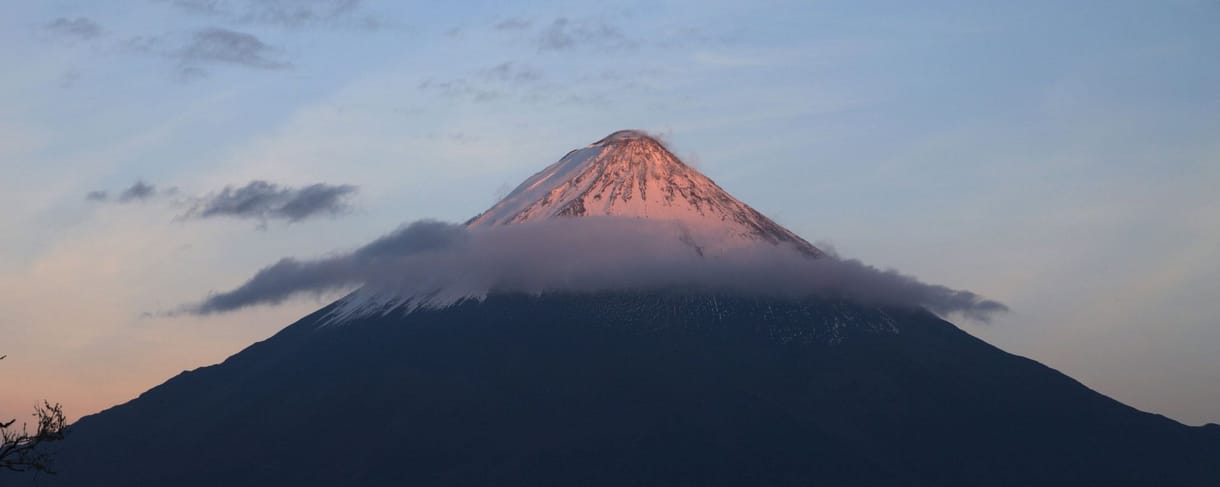 Kitört egy vulkán a koronavírus miatt nehéz helyzetben levő Ecuadorban